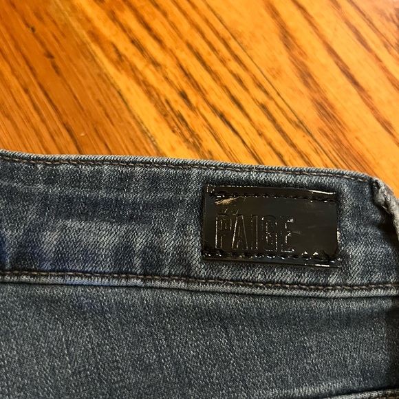 ✨PAIGE | Margot Ankle Jeans ✨ - Picture 2 of 5